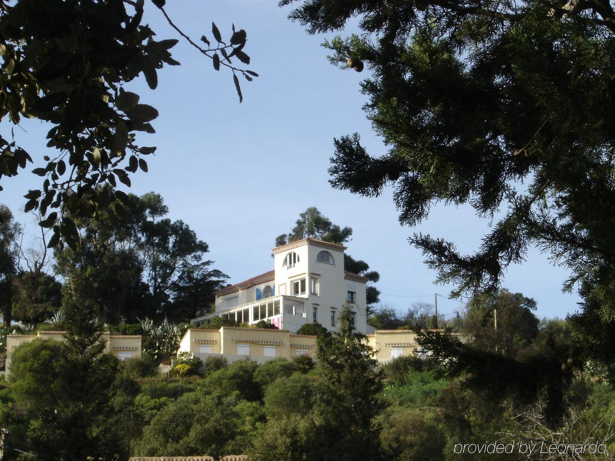 Azur Hotel Le Lavandou Exterior foto