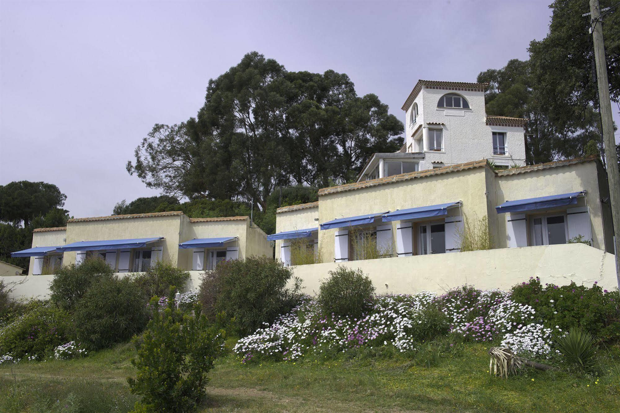 Azur Hotel Le Lavandou Exterior foto