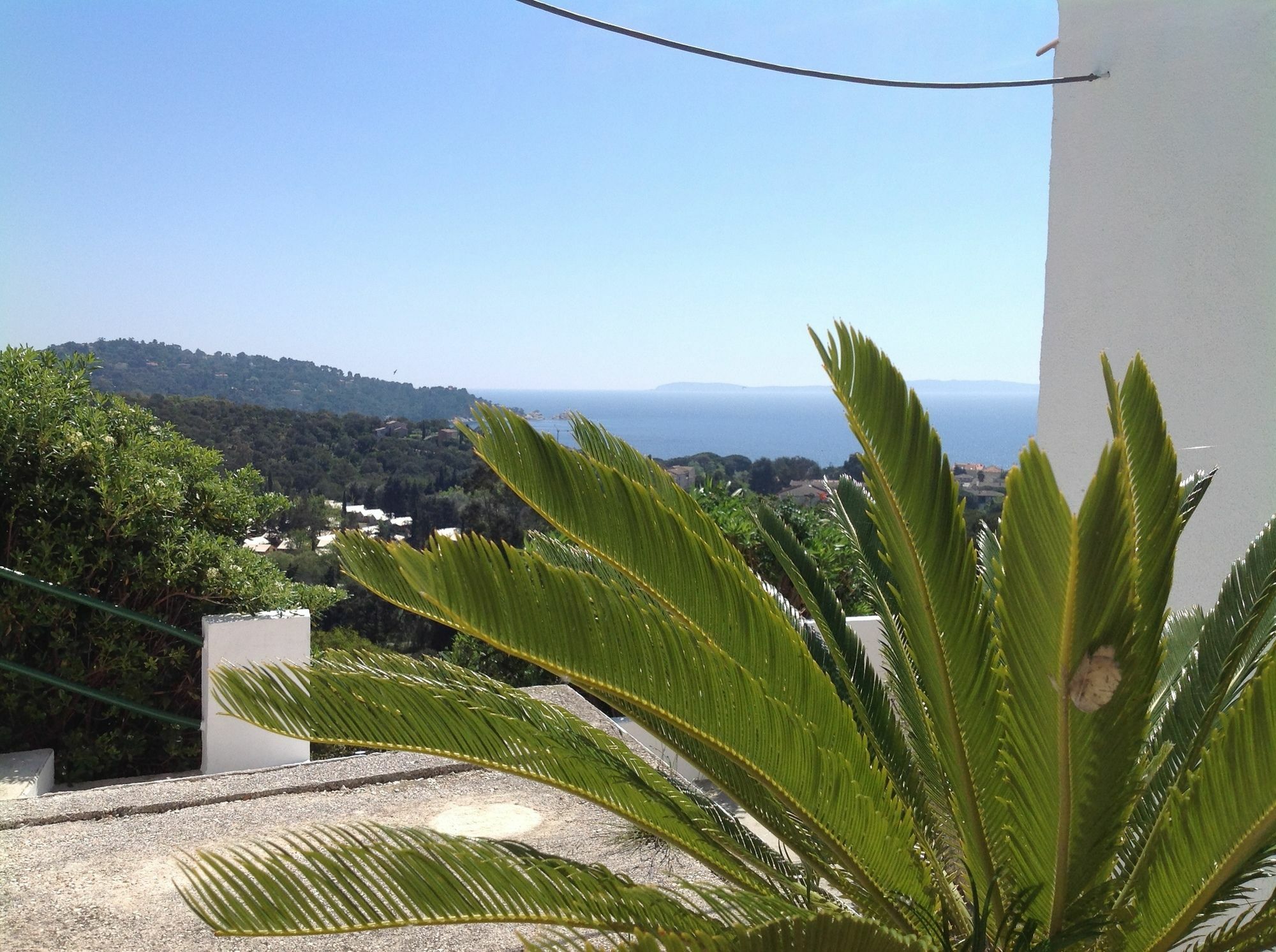Azur Hotel Le Lavandou Exterior foto