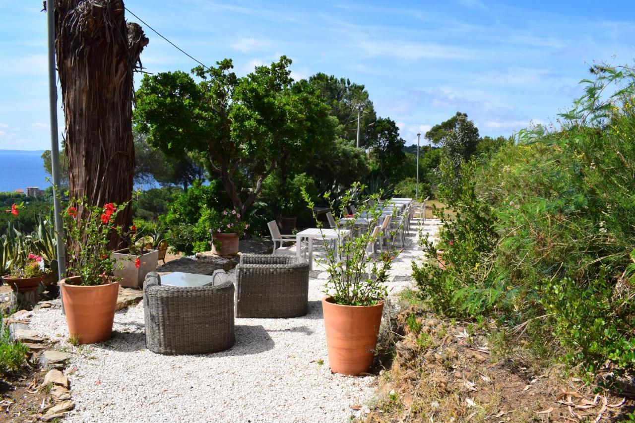 Azur Hotel Le Lavandou Exterior foto